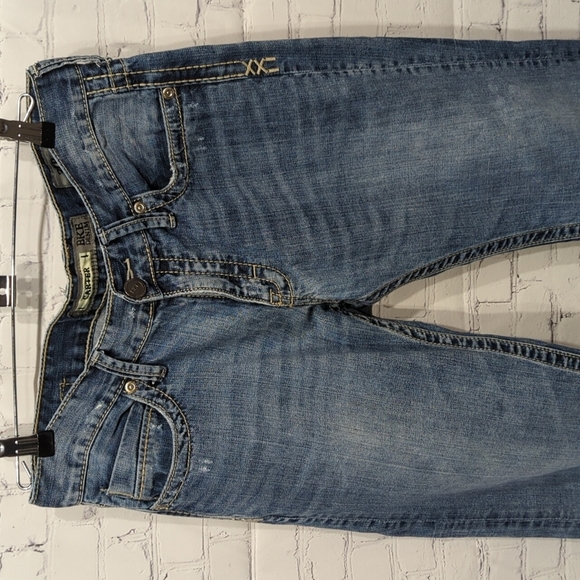 BKE Carter Light Distressed Men's Jeans - Picture 3 of 8